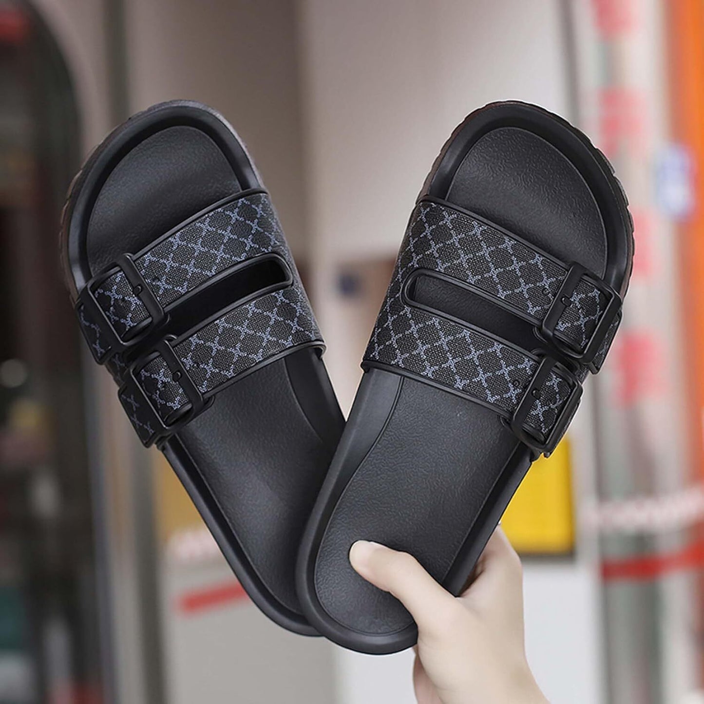 Summer Men's Slippers Casual Flip Flops Comfortable Lightweight Indoor Outdoor
