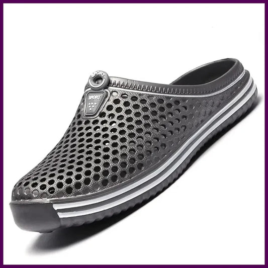 Comfortable Men Pool Sandals Summer Outdoor Beach Shoes Men Slip on Garden Clogs