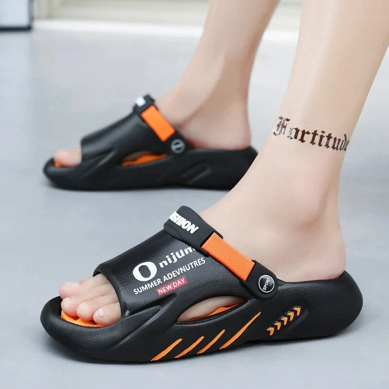 New Men Slippers 2025 Summer Soft-soled Platform Slides Sandals Beach Flip Flops
